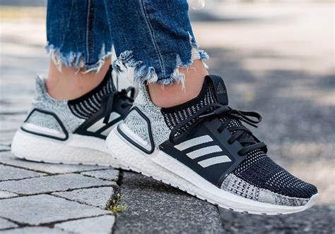 adidas ultra boost frauen schwarz|Adidas ultra boost for women.